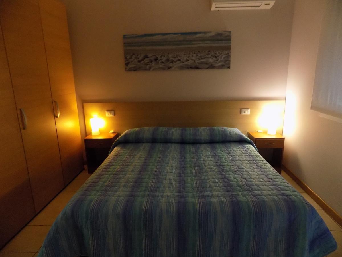 Hotel Residence Sole Fontanafredda Eksteriør bilde